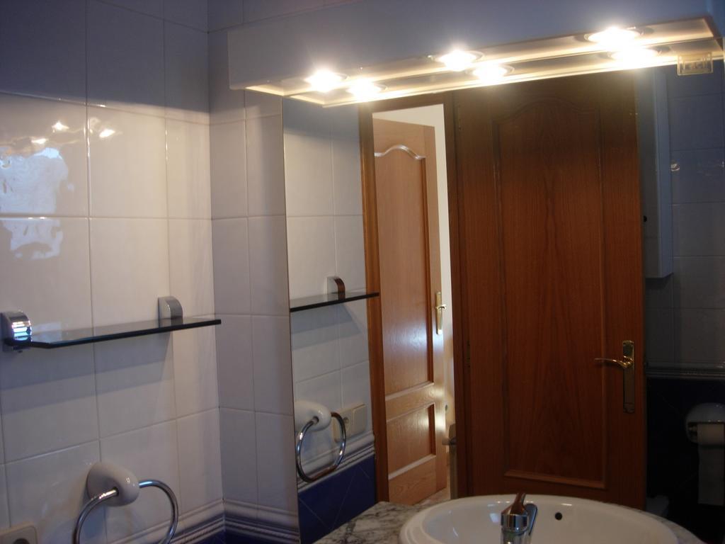 Apartaments El Ribal Valencia D'Aneu Phòng bức ảnh