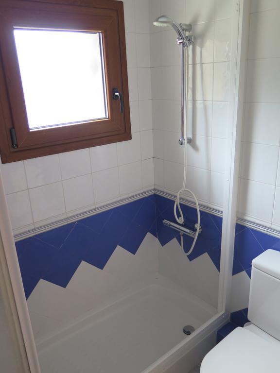 Apartaments El Ribal Valencia D'Aneu Ngoại thất bức ảnh